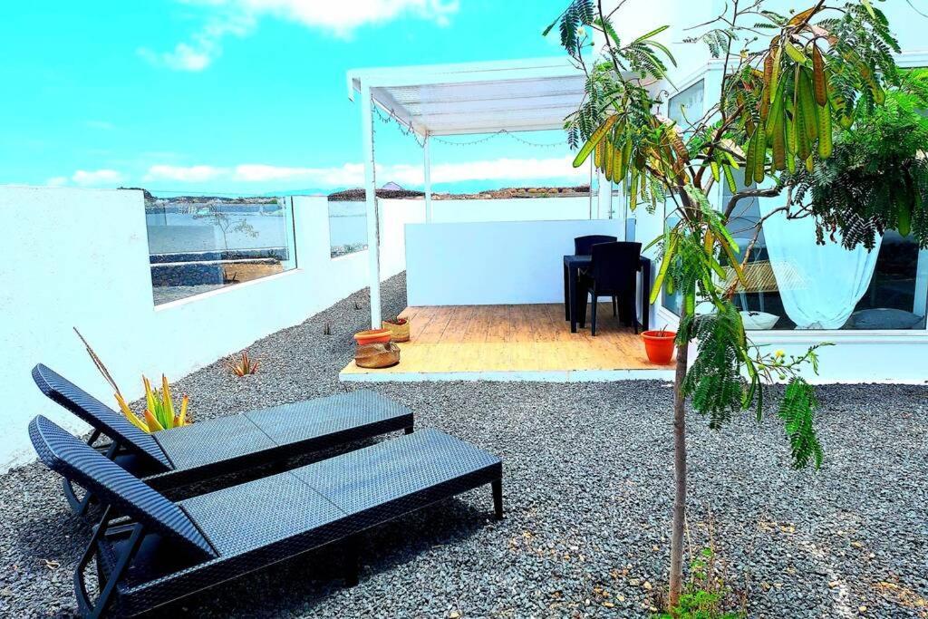 Lanzarote Ocean Loft B Tinajo Exterior photo